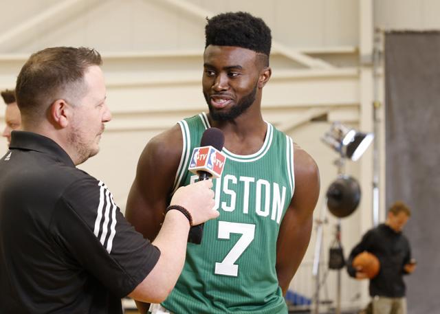 提供了更多 提供了更多